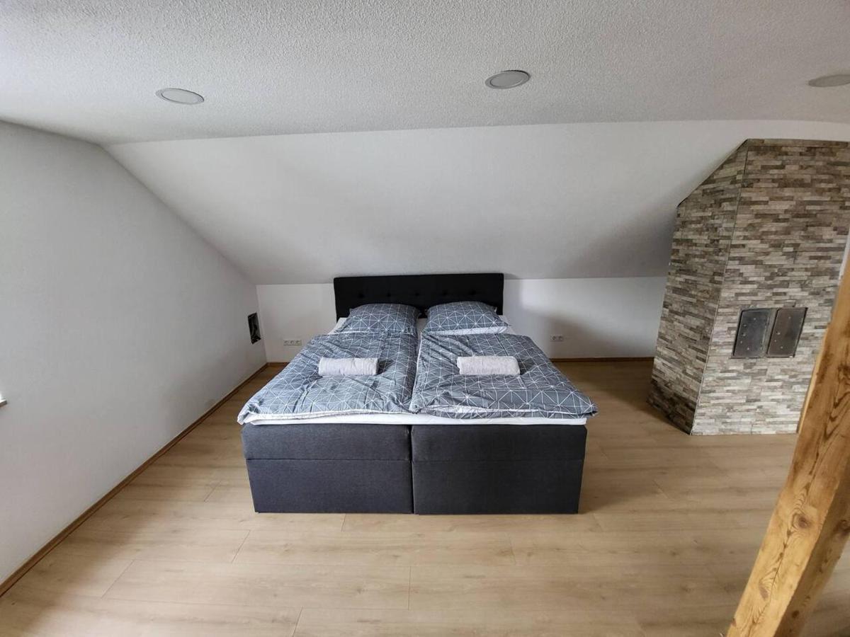 Zentrale Wohnung In クライルスハイム エクステリア 写真